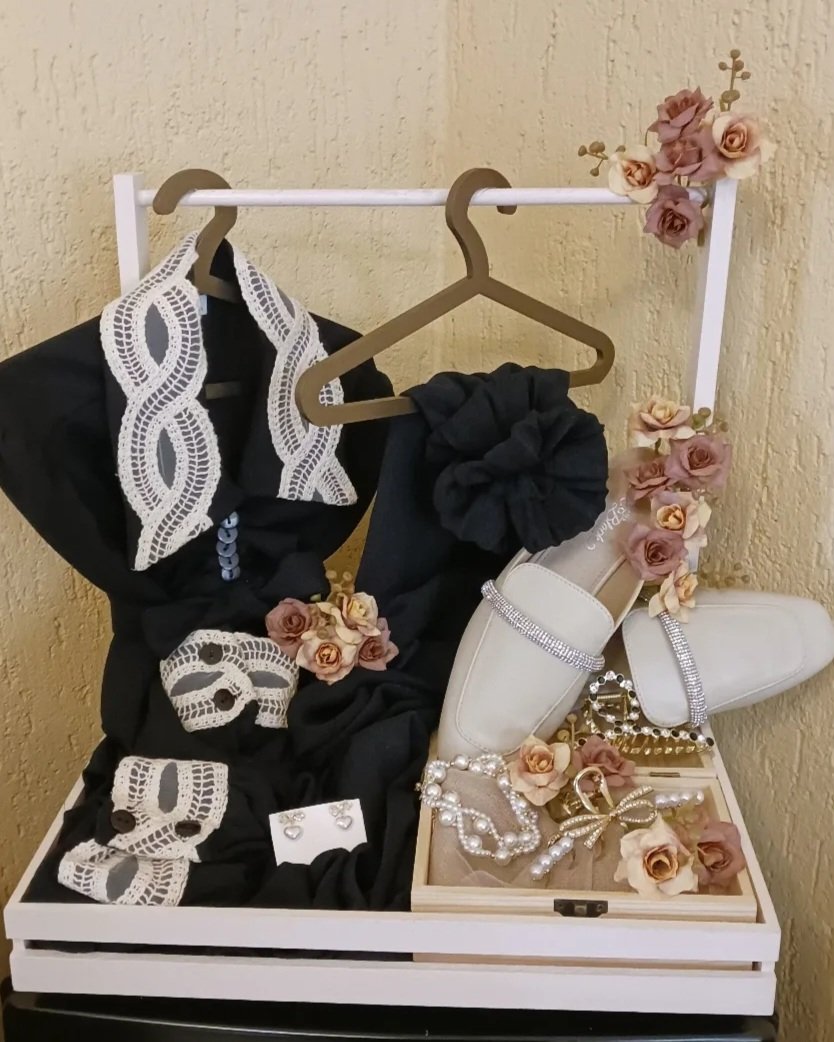 Parcels & Kunchas — Glamcrafts portfolio example 4